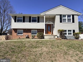 916 Edgemoor Rd, Cherry Hill, NJ 08034