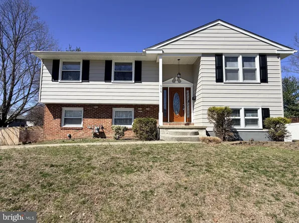 916 Edgemoor Rd, Cherry Hill, NJ 08034