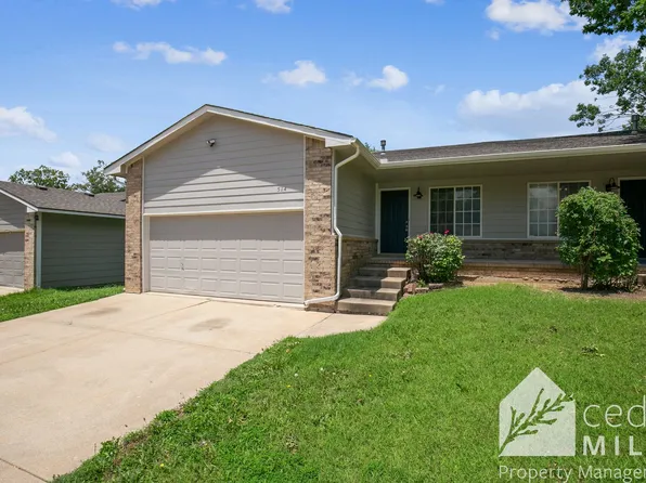 514 W Songbird St, Derby, KS 67037