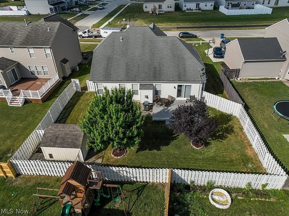 3920 Martins Run Dr, Lorain, OH 44053 Zillow