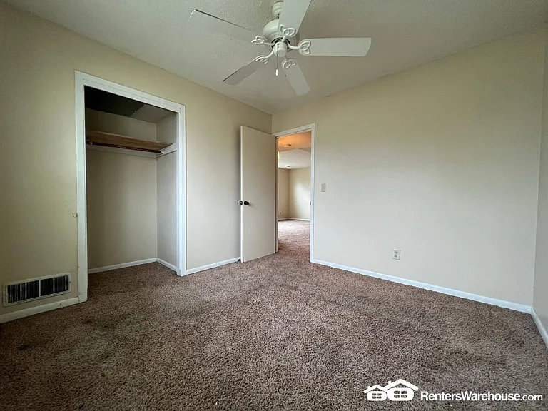 303 S Madison St #12 — Photo 10