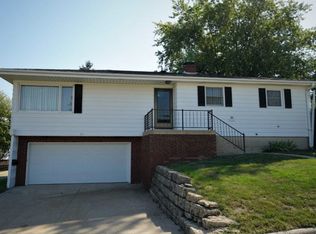 411 N Rush St, Stockton, IL 61085