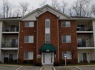 600 Hidden Ridge Ct APT 202, South Park, PA 15129