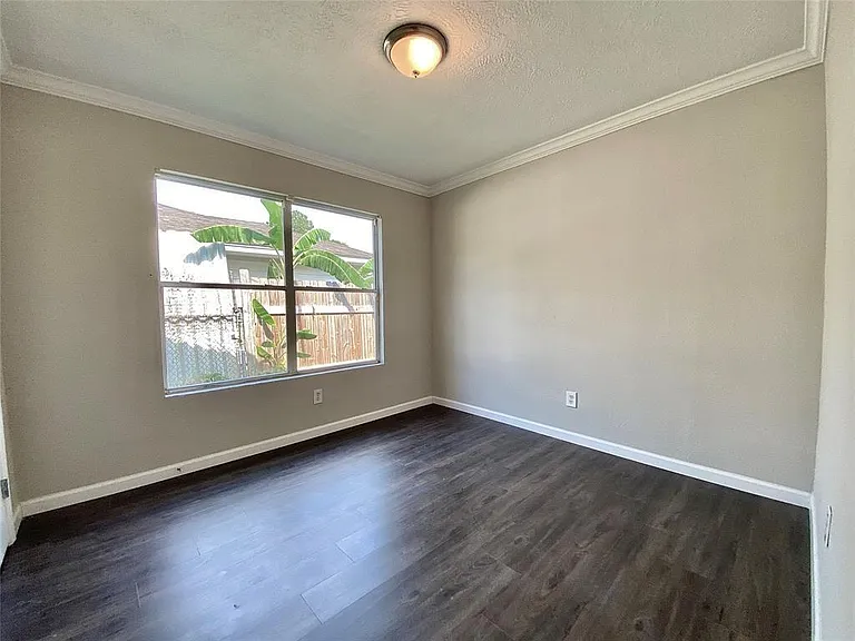 8626 Greiner Dr — Photo 14
