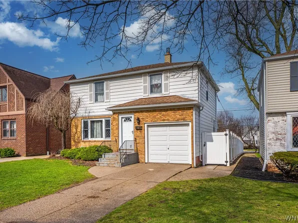 96 Hendricks Blvd, Amherst, NY 14226