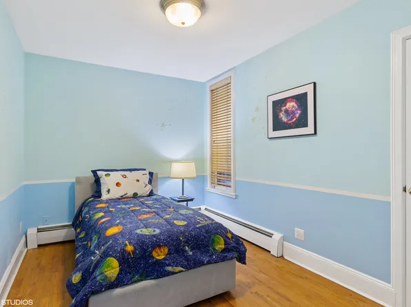 71 Pierrepont Street image 9 of 17