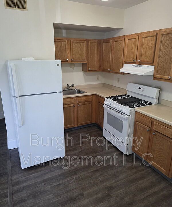 1st image of 1009 Penn Ave APT 21B