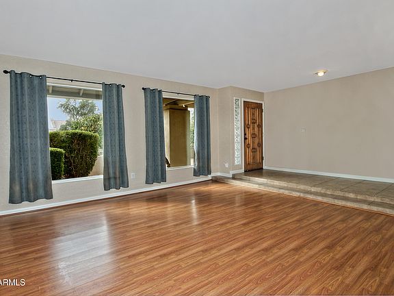 5th image of 1938 E DIAMOND Drive