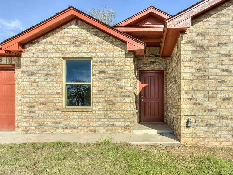 314 W Illinois Ave — Photo 4