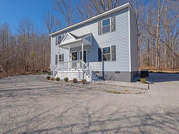 2nd image of 2241 Mountain View Rd