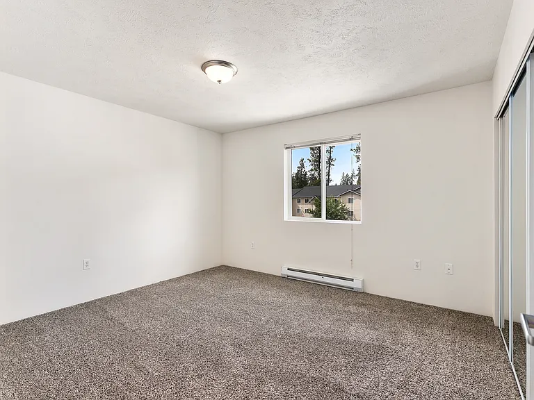 Boulder Apartments — Photo 20