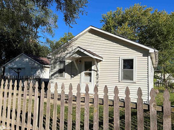 2nd image of 231 E McKinley St