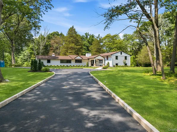 31 Saw Mill Road, Cold Spring Harbor, NY 11724
