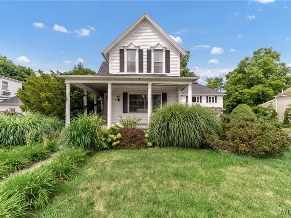 5564 Broadway St, Lancaster, NY 14086