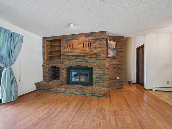4th image of 3620 Ponderosa Way