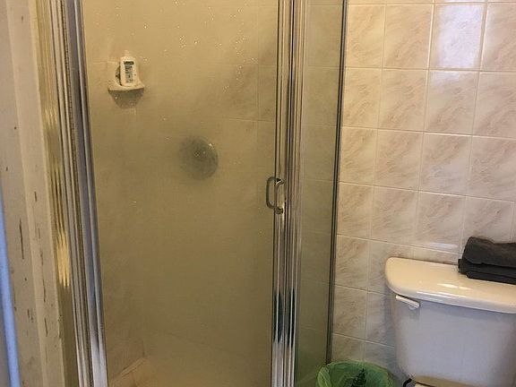 4th image of 2383 E 14th St APT 3A