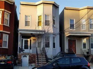908 17th St, Union City, NJ 07087