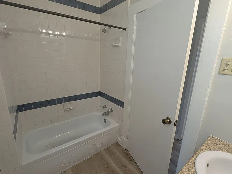 113 Johnston Avenue — Photo 10