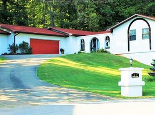 27 Three Island Dr, Cross Lanes, WV