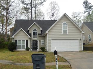 125 Meadow Ct, Fairburn, GA 30213