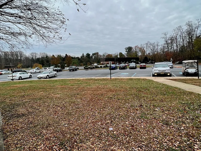 Autumn Ridge Apartments — Photo 60
