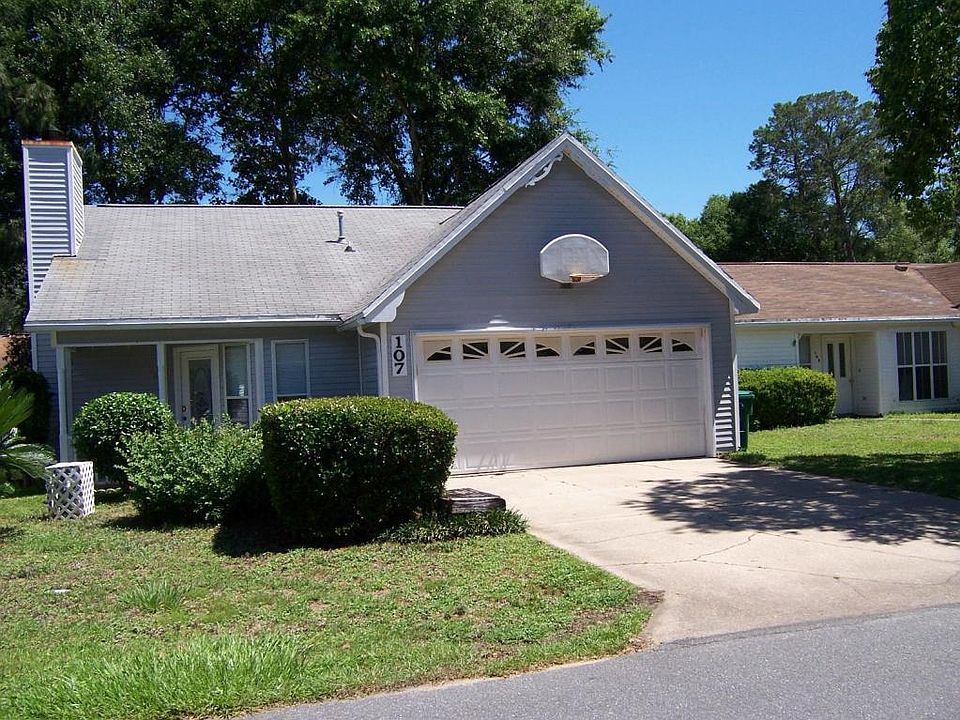 1st image of 107 Summit Ct