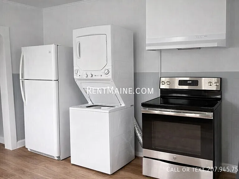 11 Somerset St #2 — Photo 5