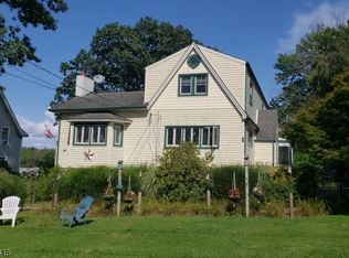 55 Chapel Hill Rd, Lincoln Park, NJ 07035