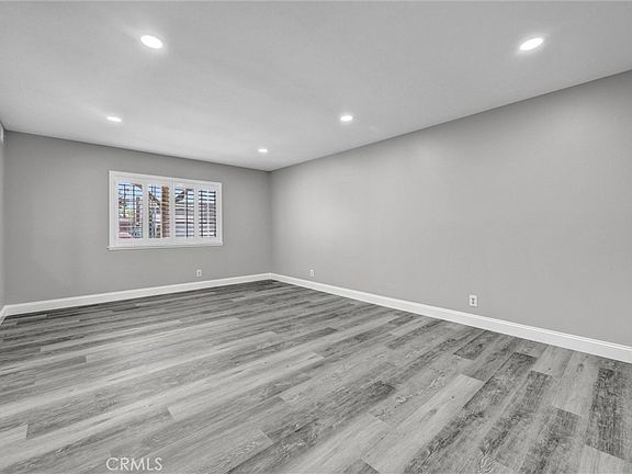 5th image of 9719 Pauline Dr