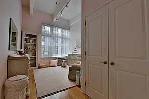 1500 Hudson St #4R — Photo 14
