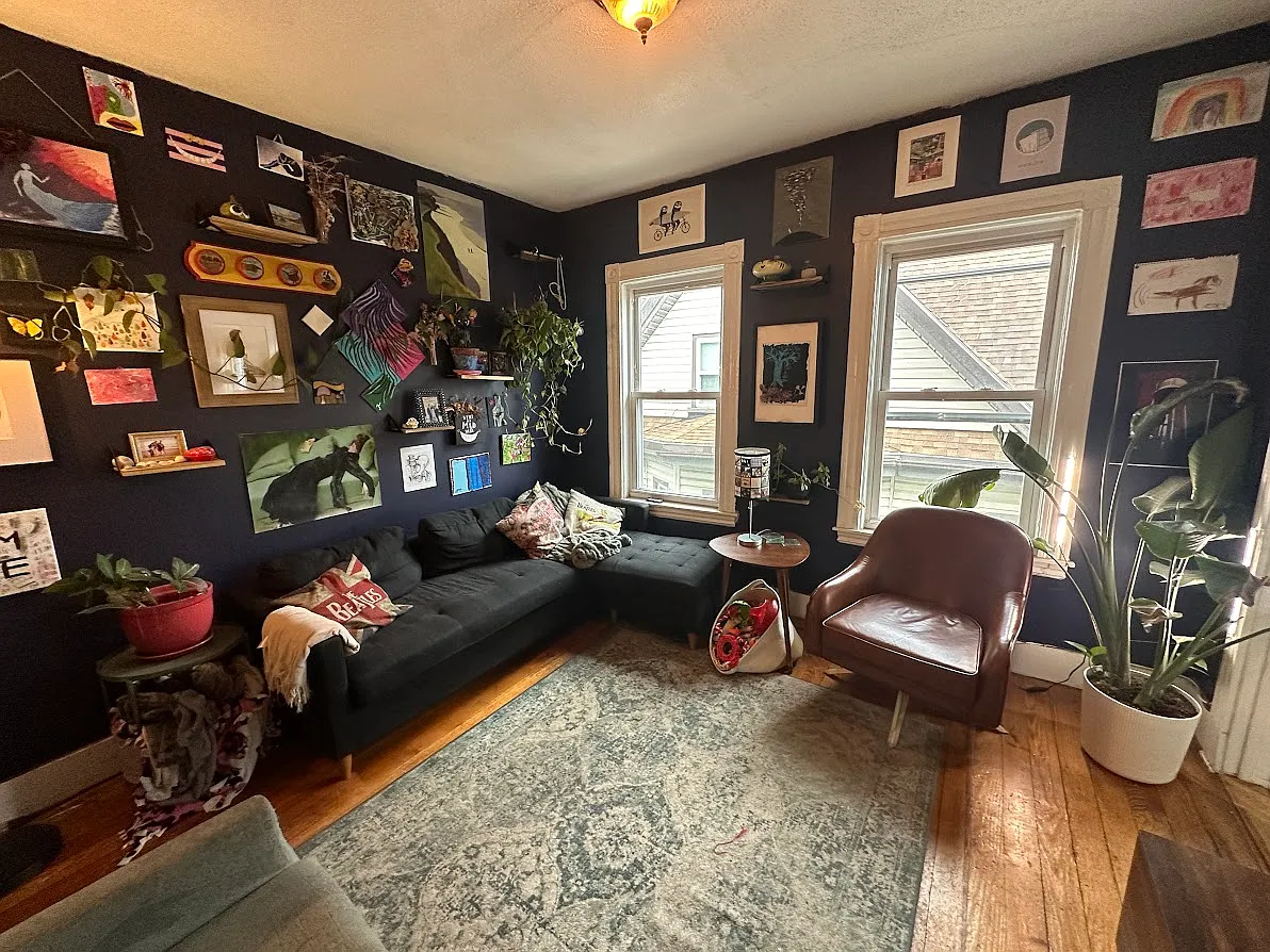 5 bed, 1300 sqft, $4,945 — Photo 4