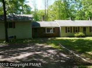 2111 Sassafras Ln, Kunkletown, PA