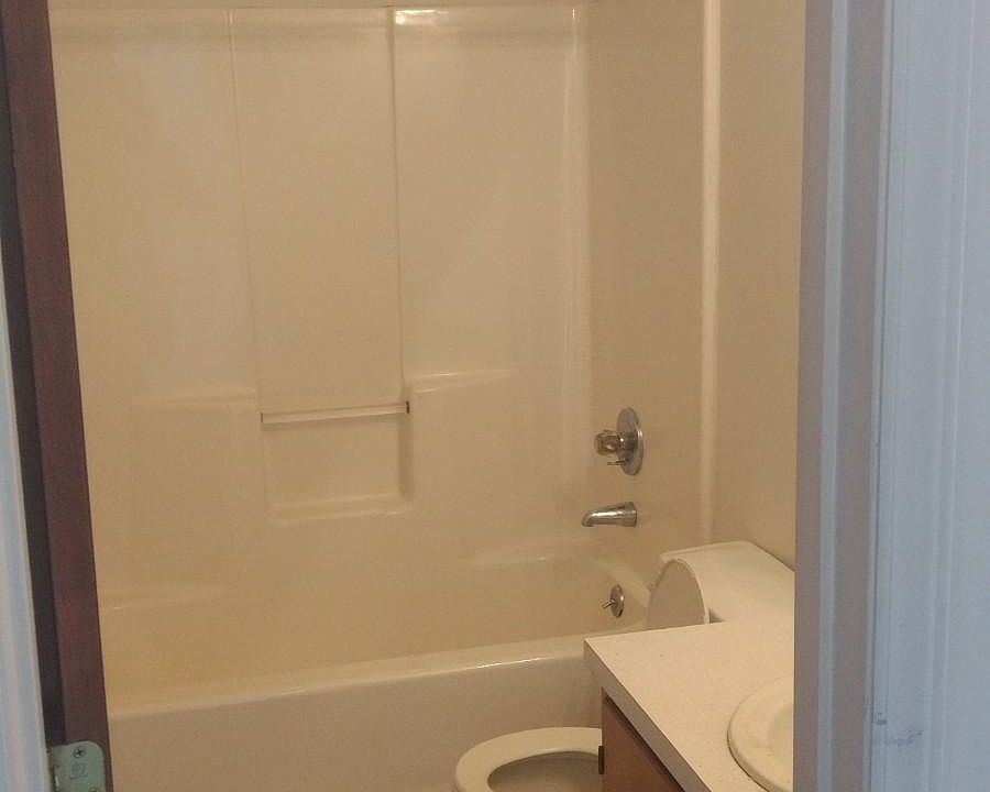 FULL BATH