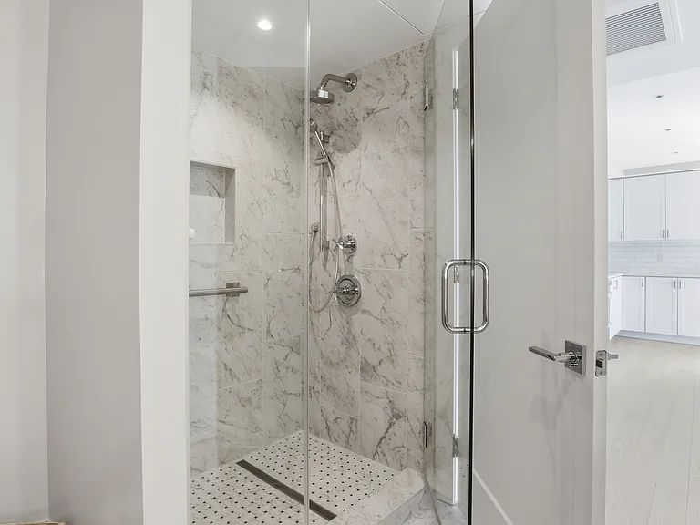 925 N Fairfax St #311 — Photo 13