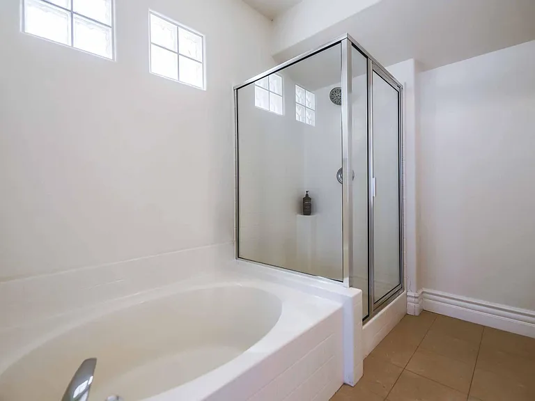212 Waterton Lakes Ave — Photo 17