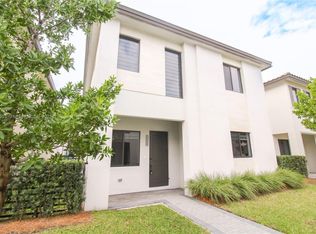4335 NW 81st Ave, Doral, FL 33166