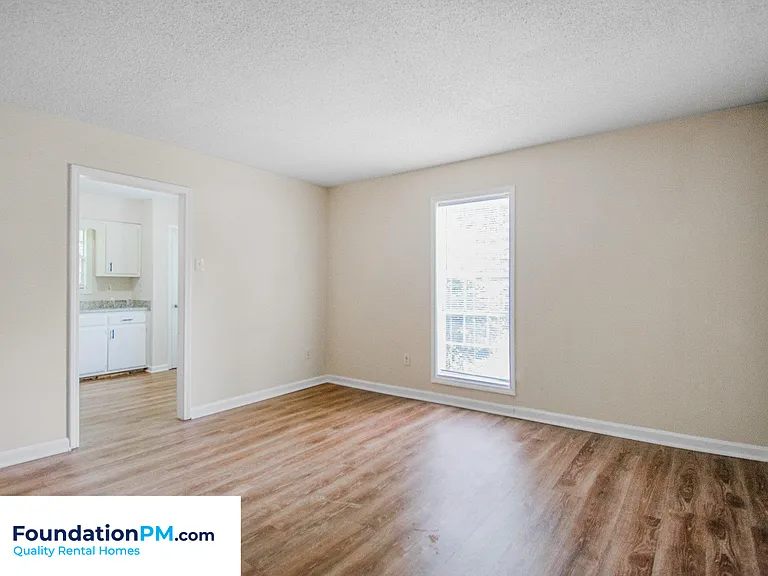 4569 Sumners Wells Rd — Photo 6