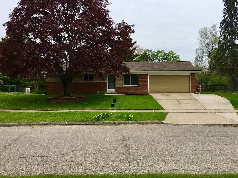 1st image of 5064 Sparrowood Dr