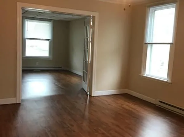 418 Mulberry St, Newport, PA 17074