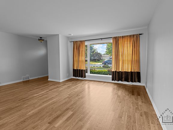 5th image of 500 Florian Dr