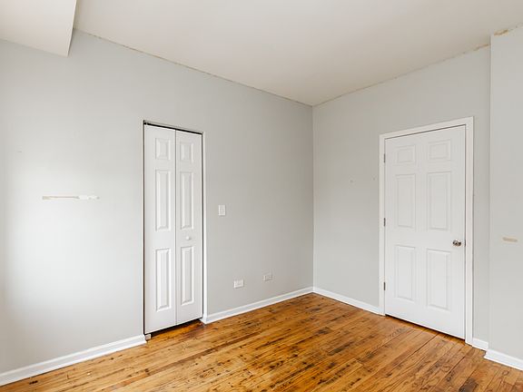 5th image of 3734 W Lawrence Ave #11016825