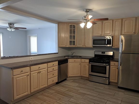 Open kitchen