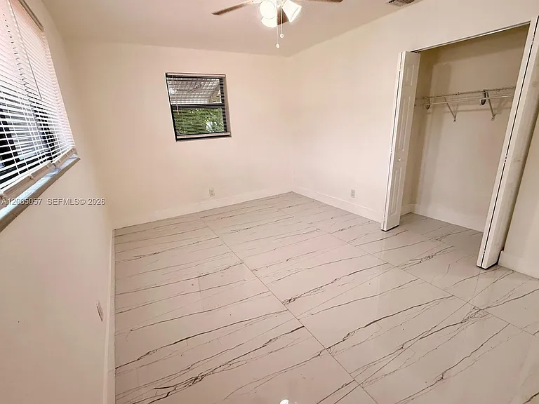 4088 SW 51st St #A — Photo 8