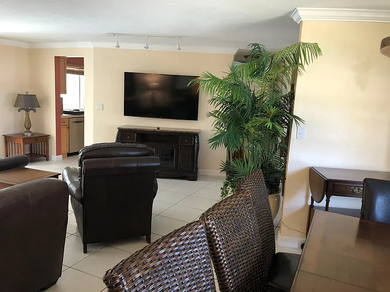 550 Forest Hills Blvd — Photo 15