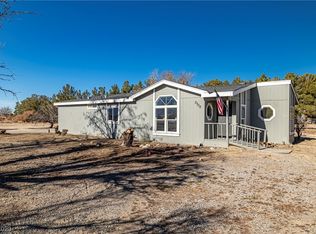 3700 Mary Lou St, Pahrump, NV 89061