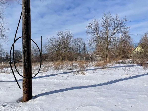 2127 Annesley St, Saginaw, MI 48601