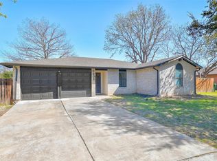 1403 Greenfield Dr, Round Rock, TX 78664