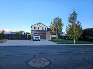 7127 S Aerie Hill Dr, West Jordan, UT 84081