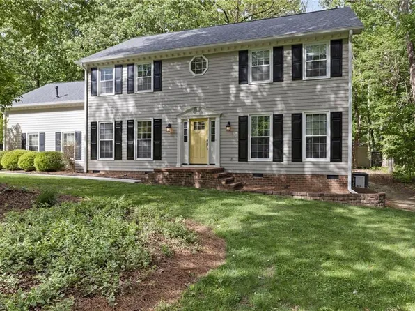 4901 Olde Forest Dr, Greensboro, NC 27406