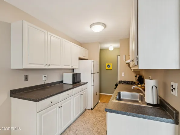 11 River Road #11-L, Nutley, NJ 07110